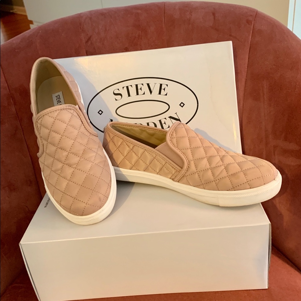 Shoe closet sale !